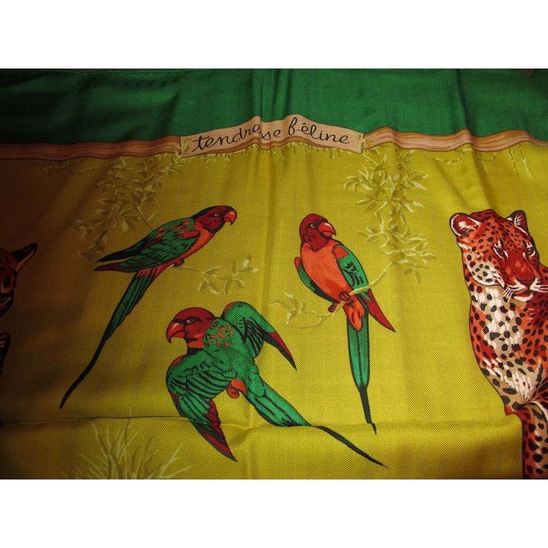 Hermes 2012 cw06 Chartreuse Tendresse Feline Cashmere 140, New! - poupishop