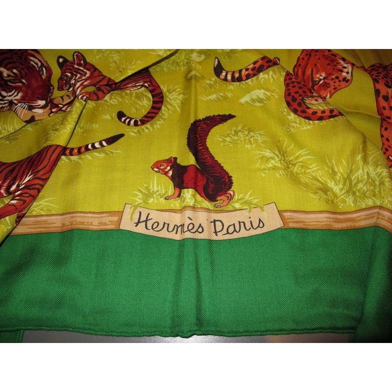 Hermes 2012 cw06 Chartreuse Tendresse Feline Cashmere 140, New! - poupishop