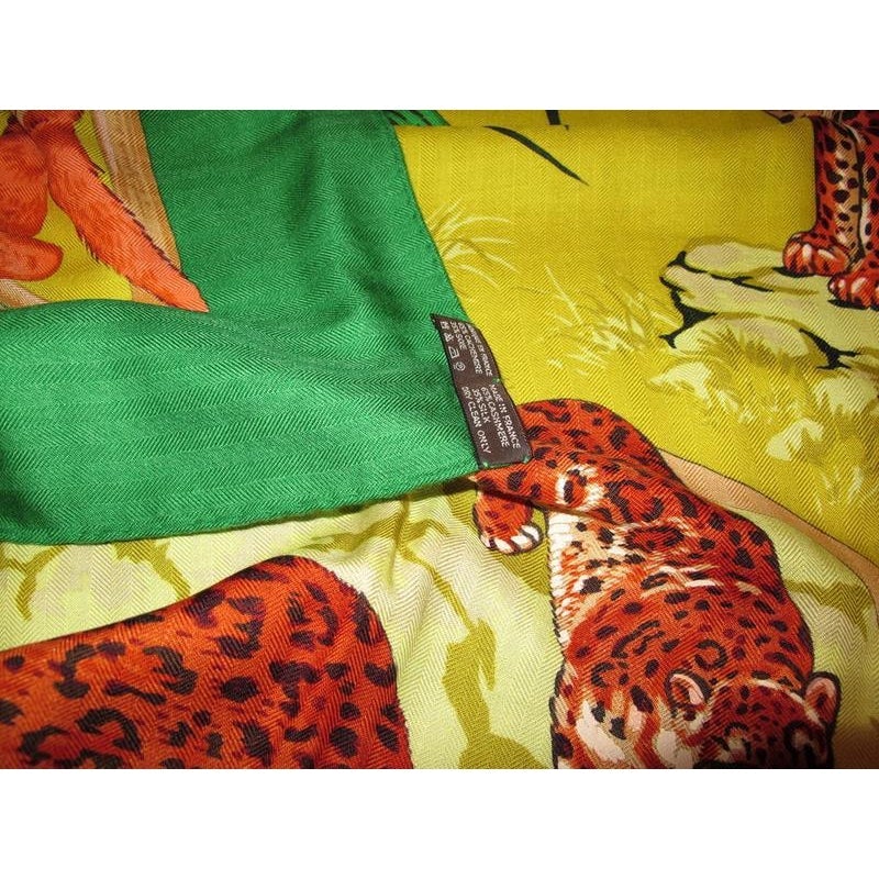 Hermes 2012 cw06 Chartreuse Tendresse Feline Cashmere 140, New! - poupishop