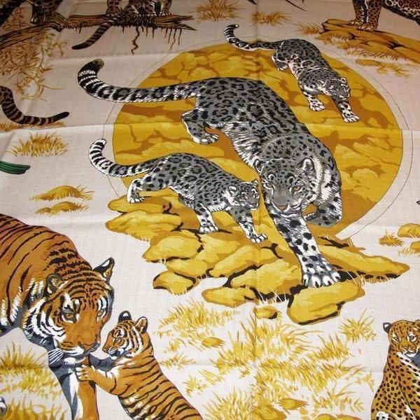 Hermes shawl cashmere tendresse feline natural black