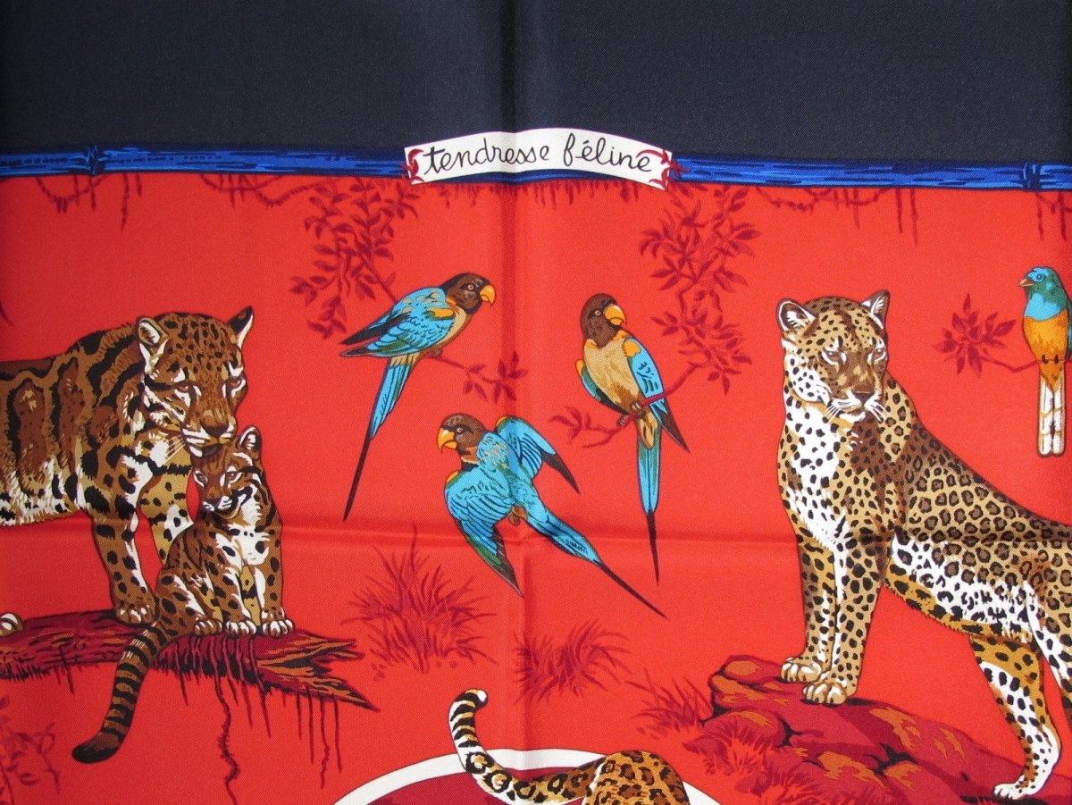 Hermes Tendresse Feline by Robert Dallet Blanc Matt Overprint Twill 90