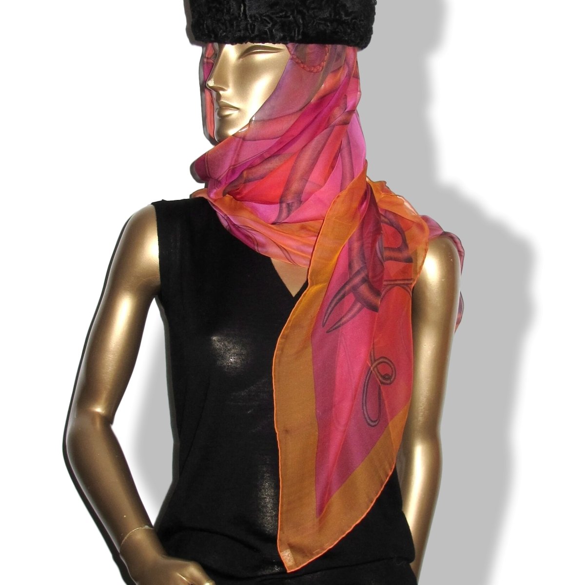 Hermes 2012 Fuchsia Jaune/Parme/Rose COUP DE FOUET Mousseline of Silk Changeante 140, NIB!