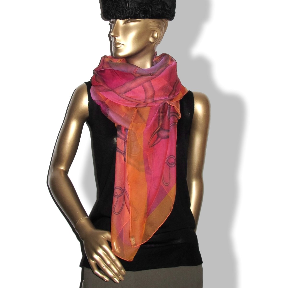 Hermes 2012 Fuchsia Jaune/Parme/Rose COUP DE FOUET Mousseline of Silk Changeante 140, NIB!