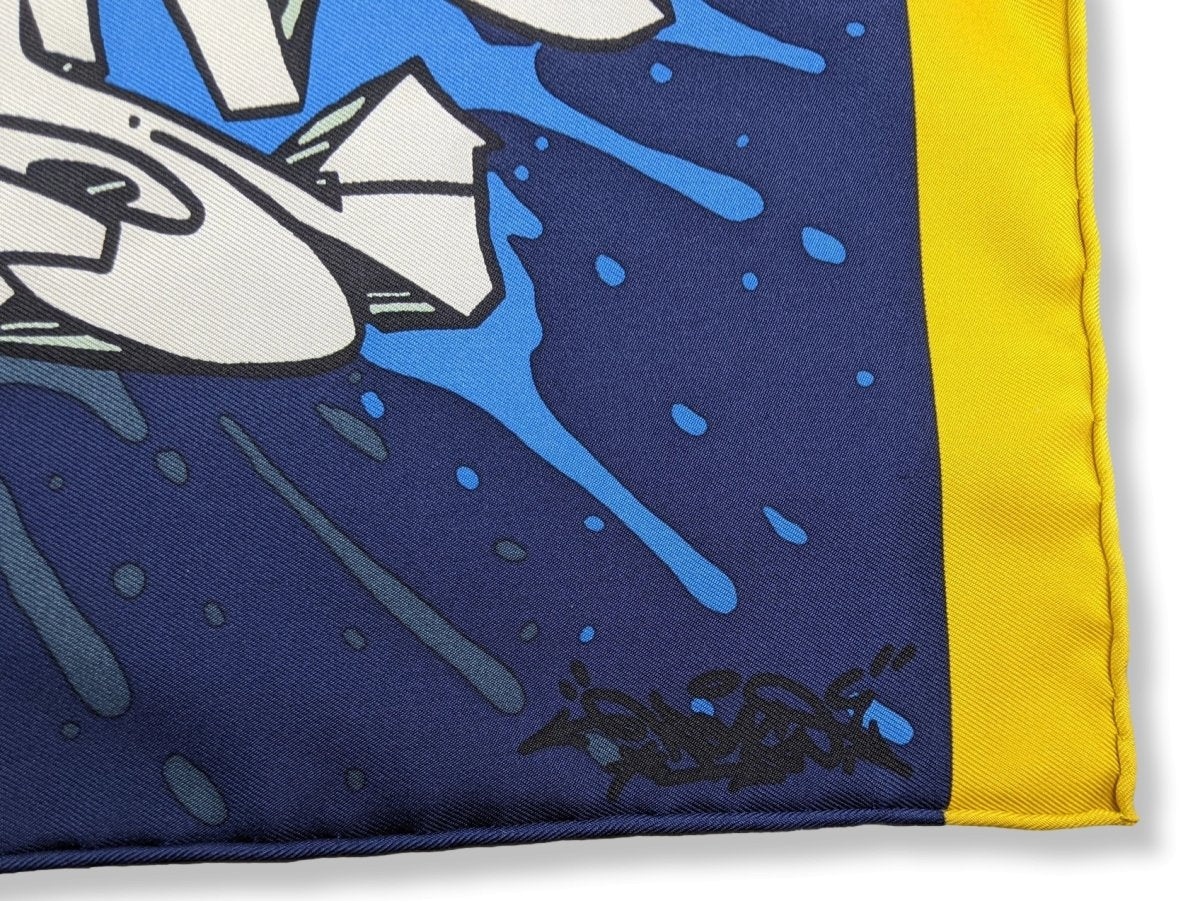 Hermes 2012 Marine/Safran/Blanc 'Graff' Twill Gavroche Pocket Scarf 42cm, New!