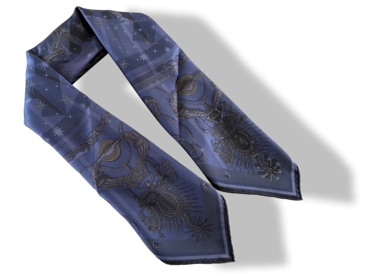 Hermes 2012 C'EST LA FETE A PARIS by Daisuke Nomura Vintage Silk Carre 70 CM, New!