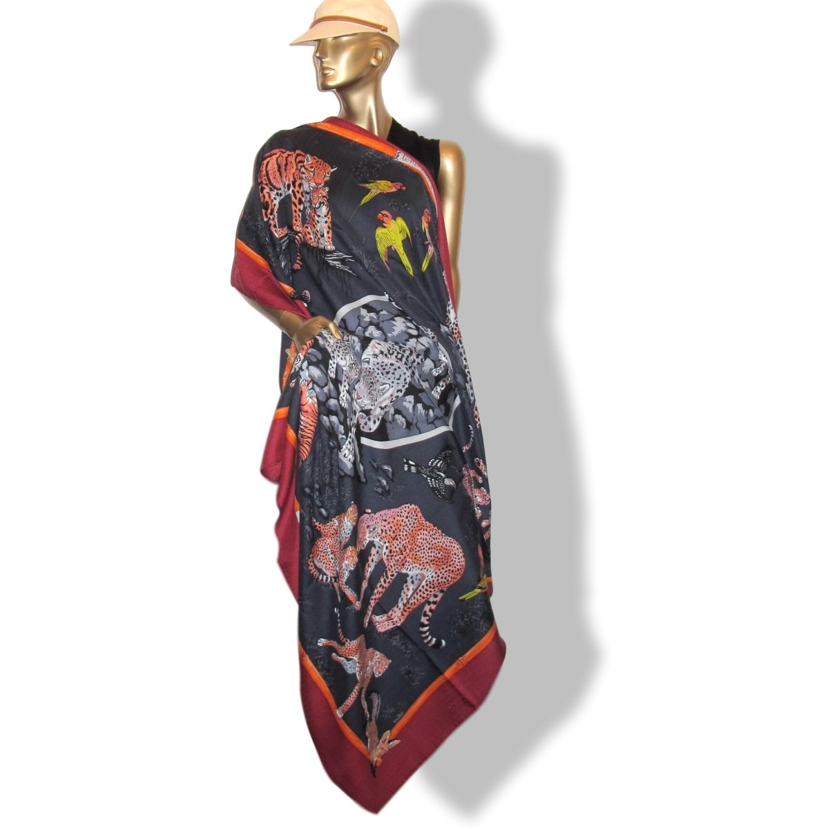 Hermes 2012 TENDRESSE FELINE by Robert Dallet Cashmere Shawl 140, New!