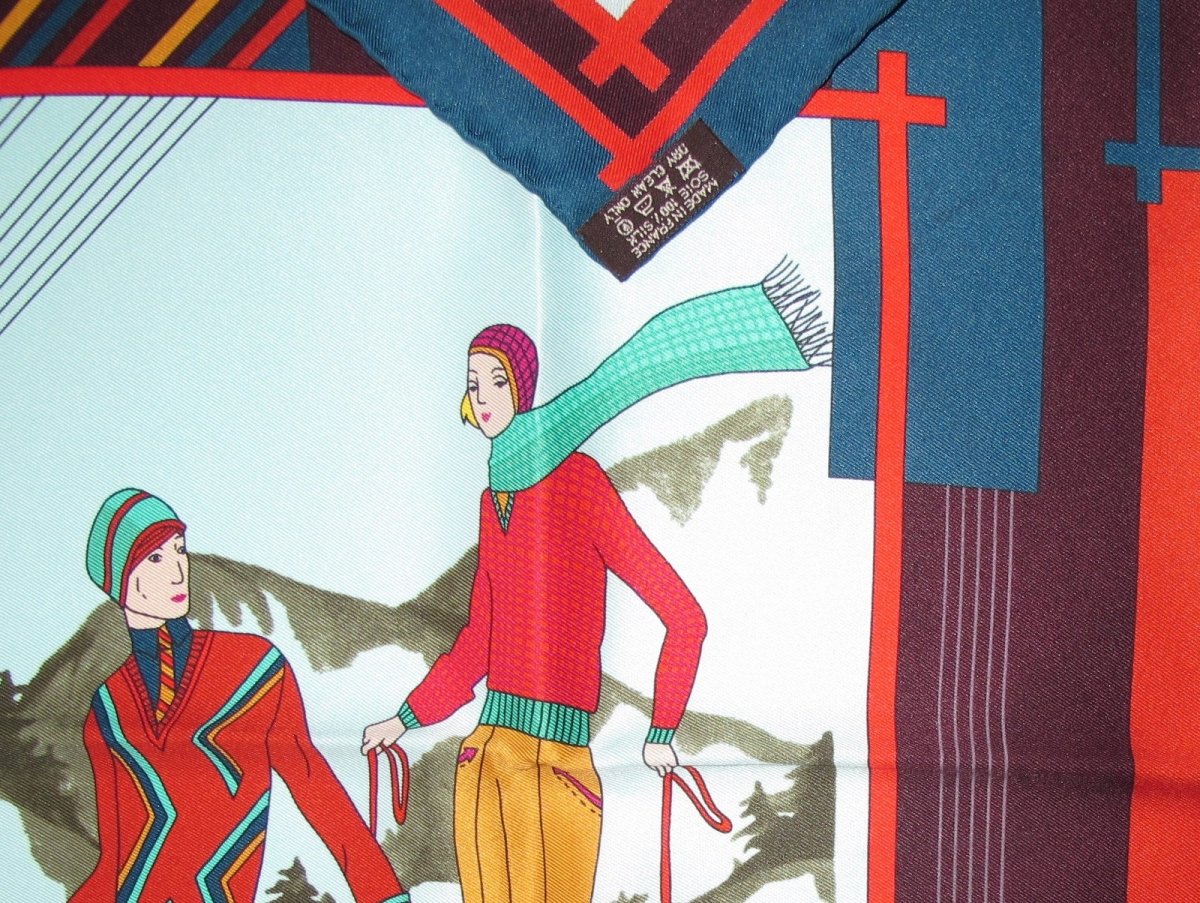 Hermes Aux Sports d'Hiver Silk 70