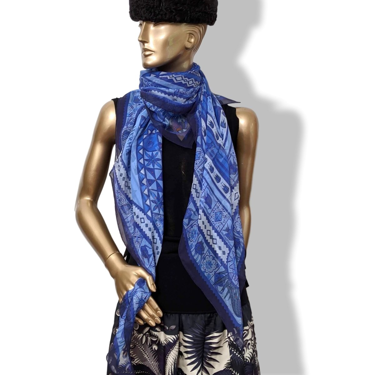 Hermes 2013 Bleu ORS BLEUS D'AFRIQUE by Zoe Pauwels Mousseline 140, New! - poupishop