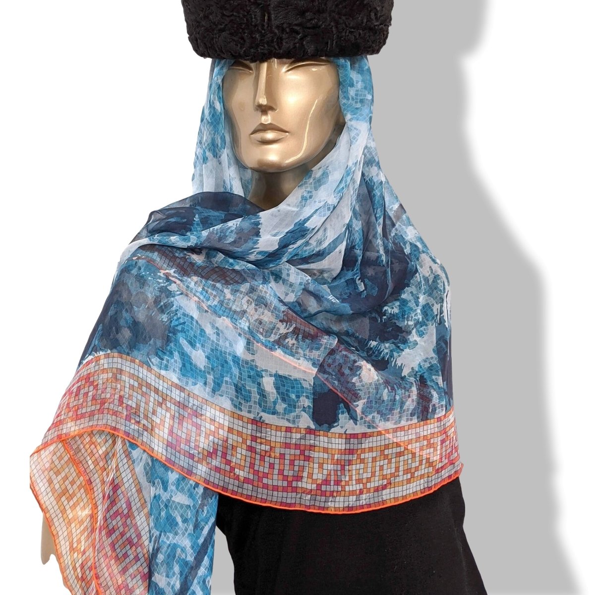 Hermes 2013 Orange/Blue BEVERLY HILLS by Benoit Pierre Emery Mousseline 140, Special Issue! - poupishop