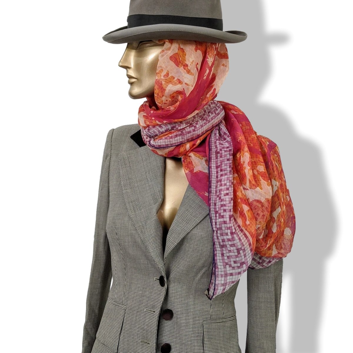 Hermes 2013 Rouge Limited Issue BEVERLY HILLS by Benoit Pierre Emery Mousseline Shawl 140, RARE, NIB! - poupishop