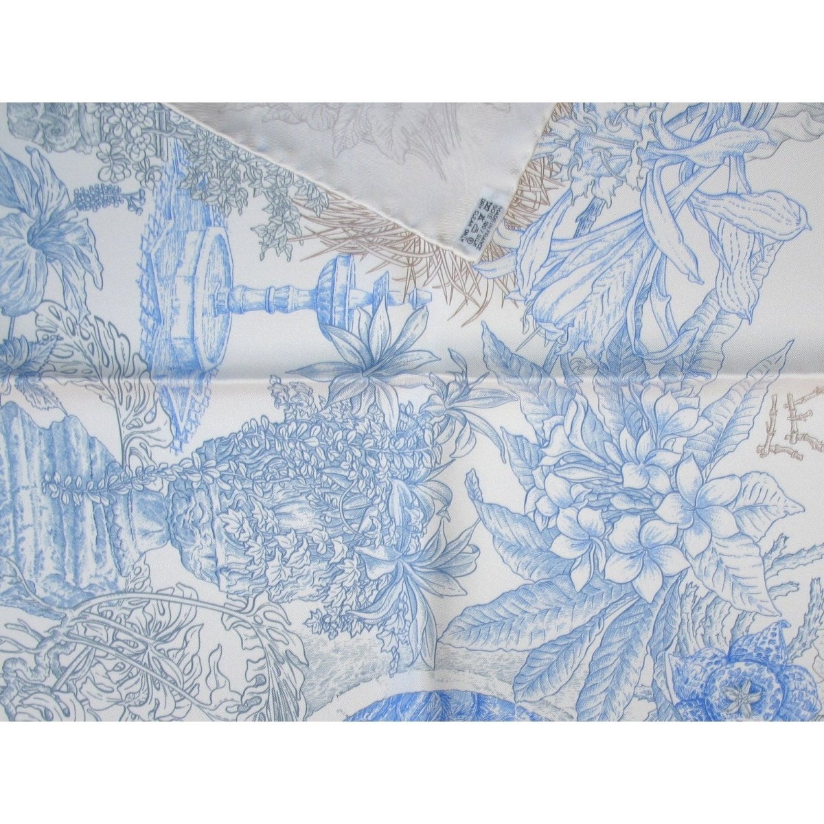 Hermes 2014 Blue White Grey Le Jardin de Leila by Françoise Houtin Twill 90cm, NIB! - poupishop