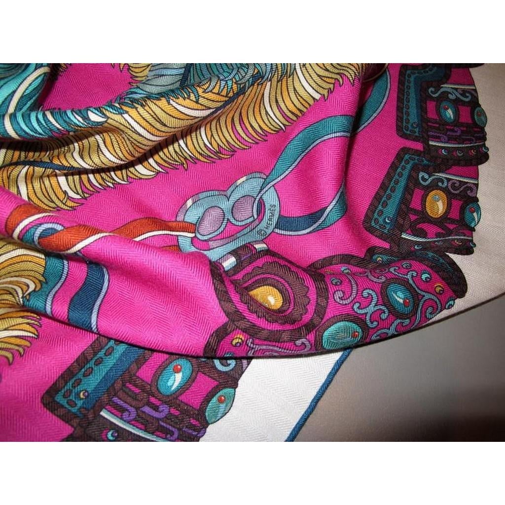 hermes shawl egide de mars rose vif prune