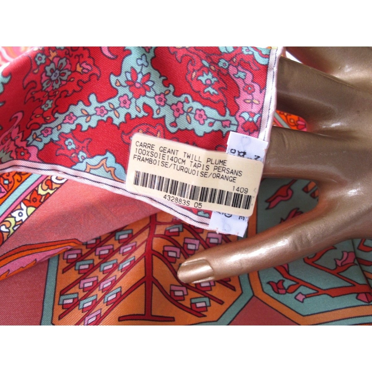 Hermes Tapis Persans by Pierre-Marie Carre Geant Twill Plume 140