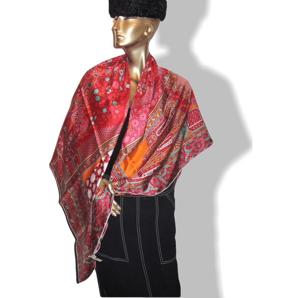 Hermes Tapis Persans by Pierre-Marie Carre Geant Twill Plume 140