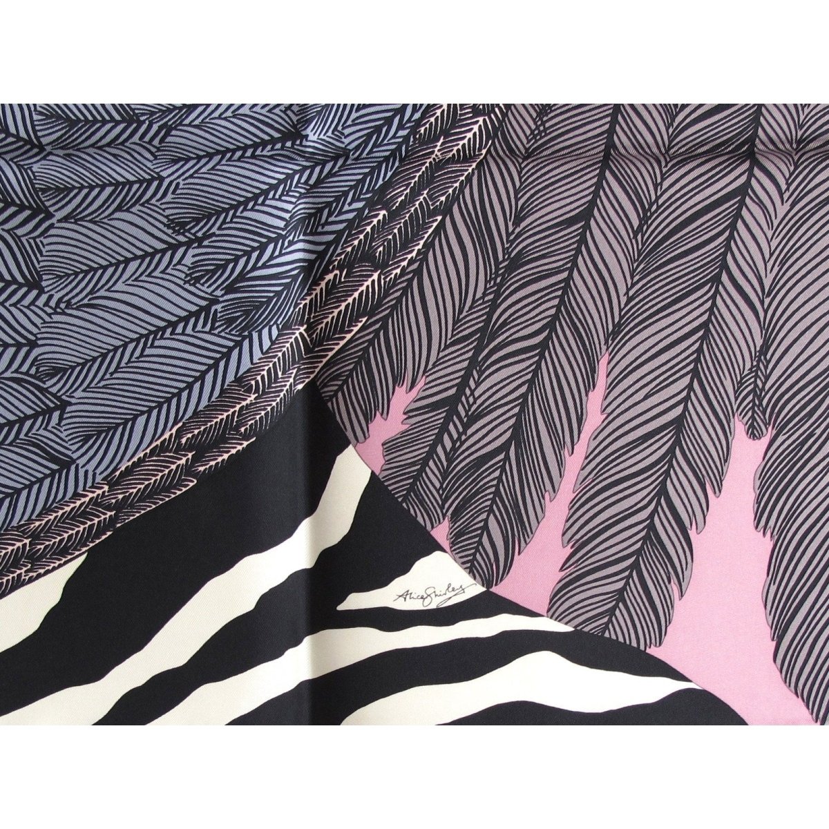 Hermes Zebra Pegasus by Alice Shirley Twill 90
