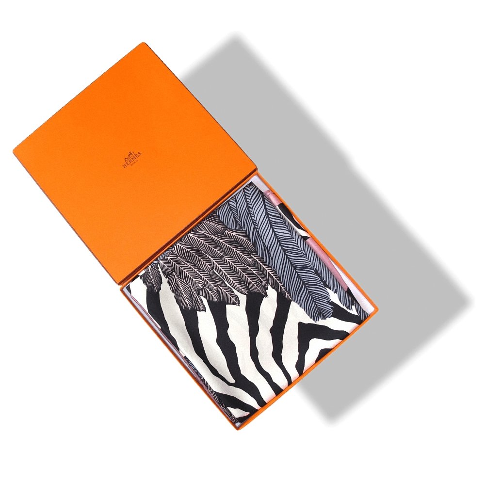 Hermes Zebra Pegasus by Alice Shirley Twill 90