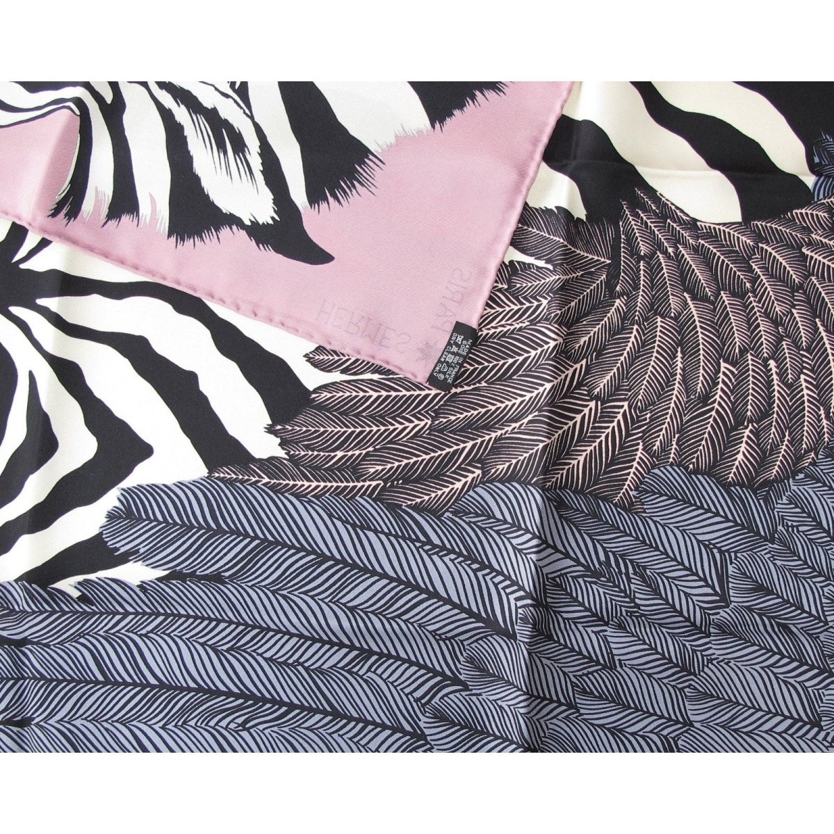 Hermes Zebra Pegasus by Alice Shirley Twill 90