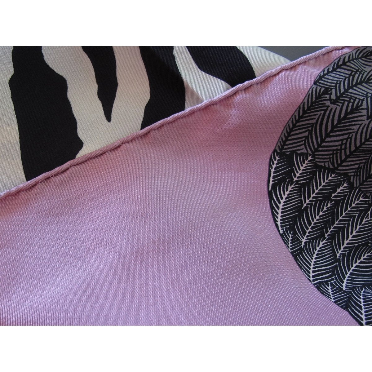 Hermes Zebra PegasusTwill Carre 90 CM