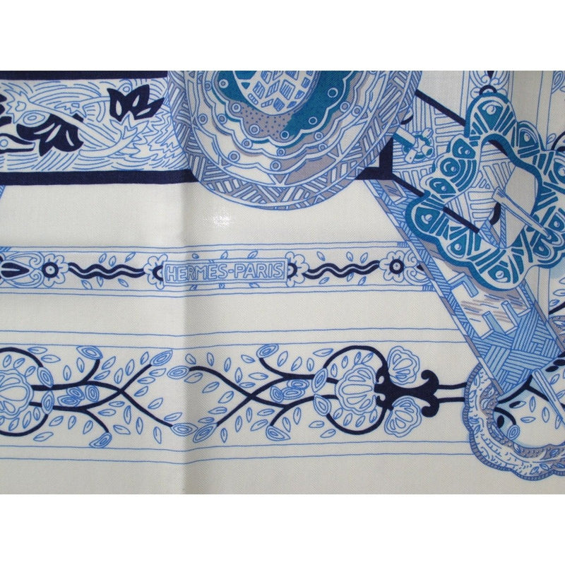   Hermes 2014 White Blue Le Songe de la Licorne by Annie Faivrre Cashmere Shawl 140