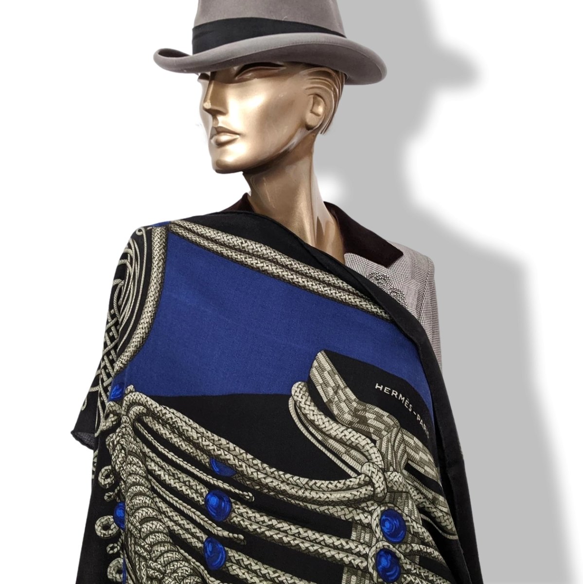 Hermes 2015 Noir/Bleu Brandebourg by Caty Latham Cashmere Shawl 140, New with Flaw!