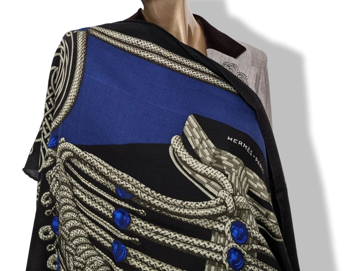 Hermes 2015 Noir/Bleu Brandebourg by Caty Latham Cashmere Shawl 140, New with Flaw!