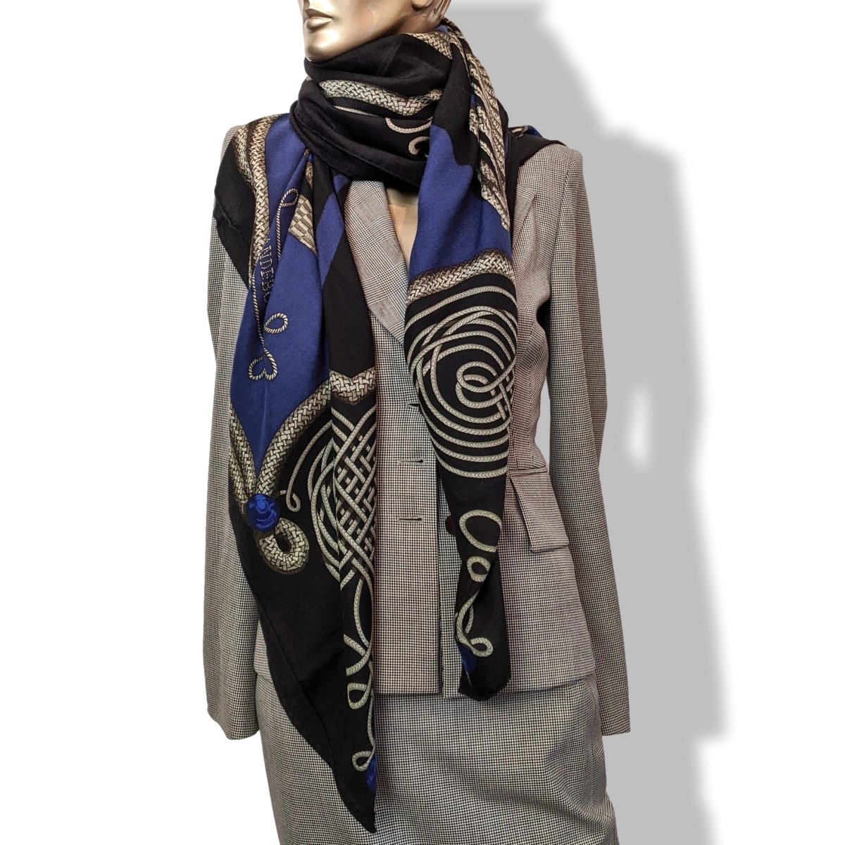Hermes 2015 Noir/Bleu Brandebourg by Caty Latham Cashmere Shawl 140, New with Flaw!