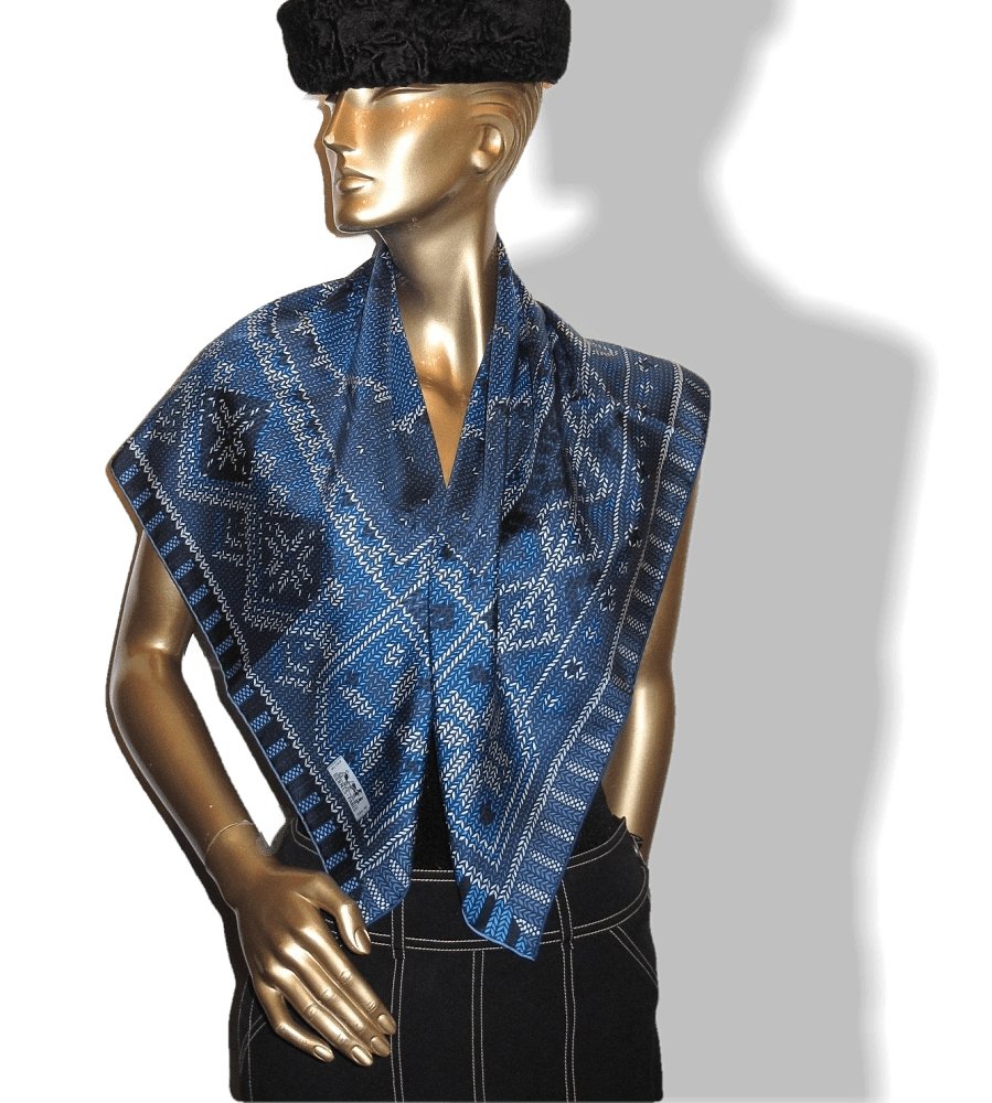 Hermes Au coin du Feu by Dimitri Rybaltchenko Jersey Print Knit Twill 90