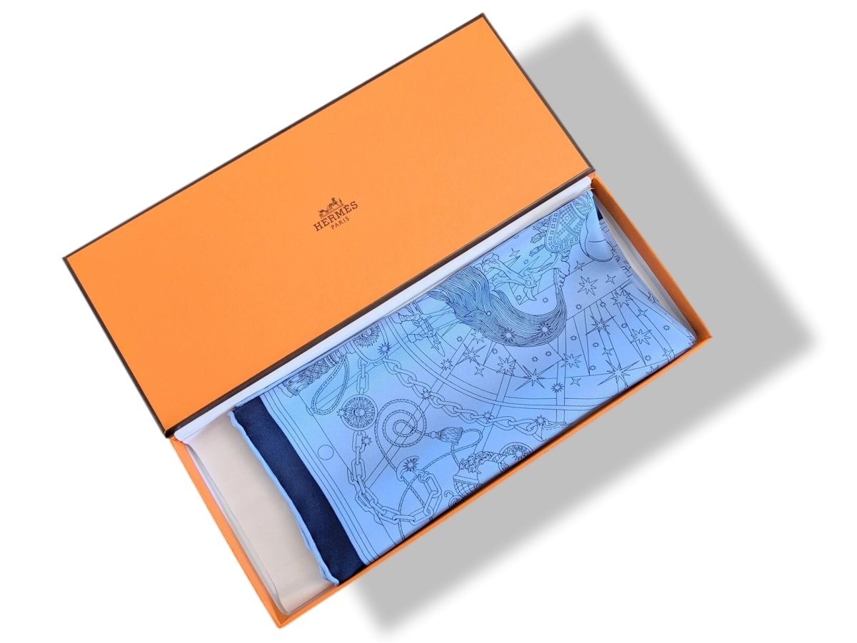 Hermes 2016 Ciel/Marine C'est la Fête by Daisuke Nomura Pocket Scarf Gavroche 42cm