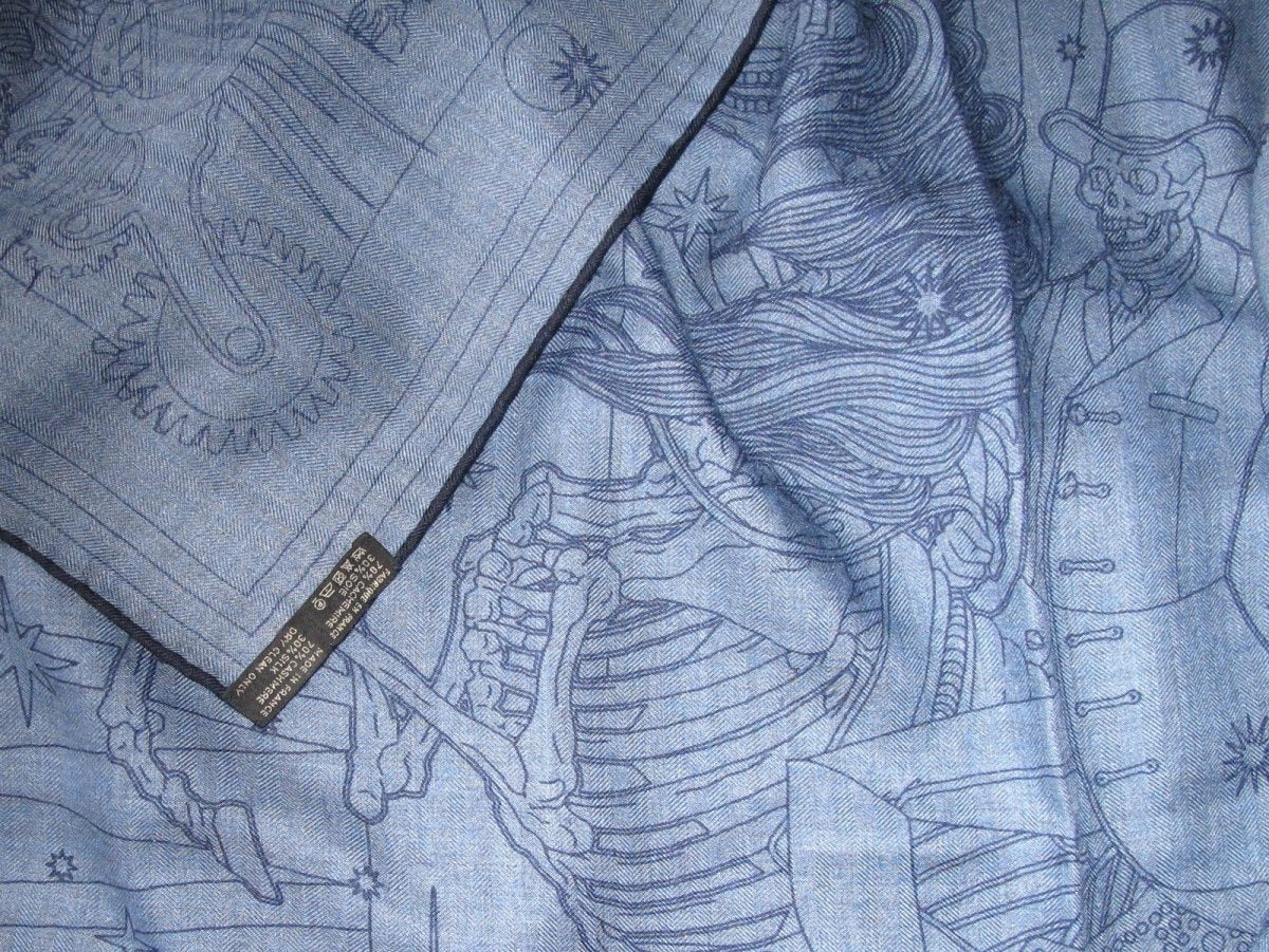 Hermes c'est la fete cashmere shawl