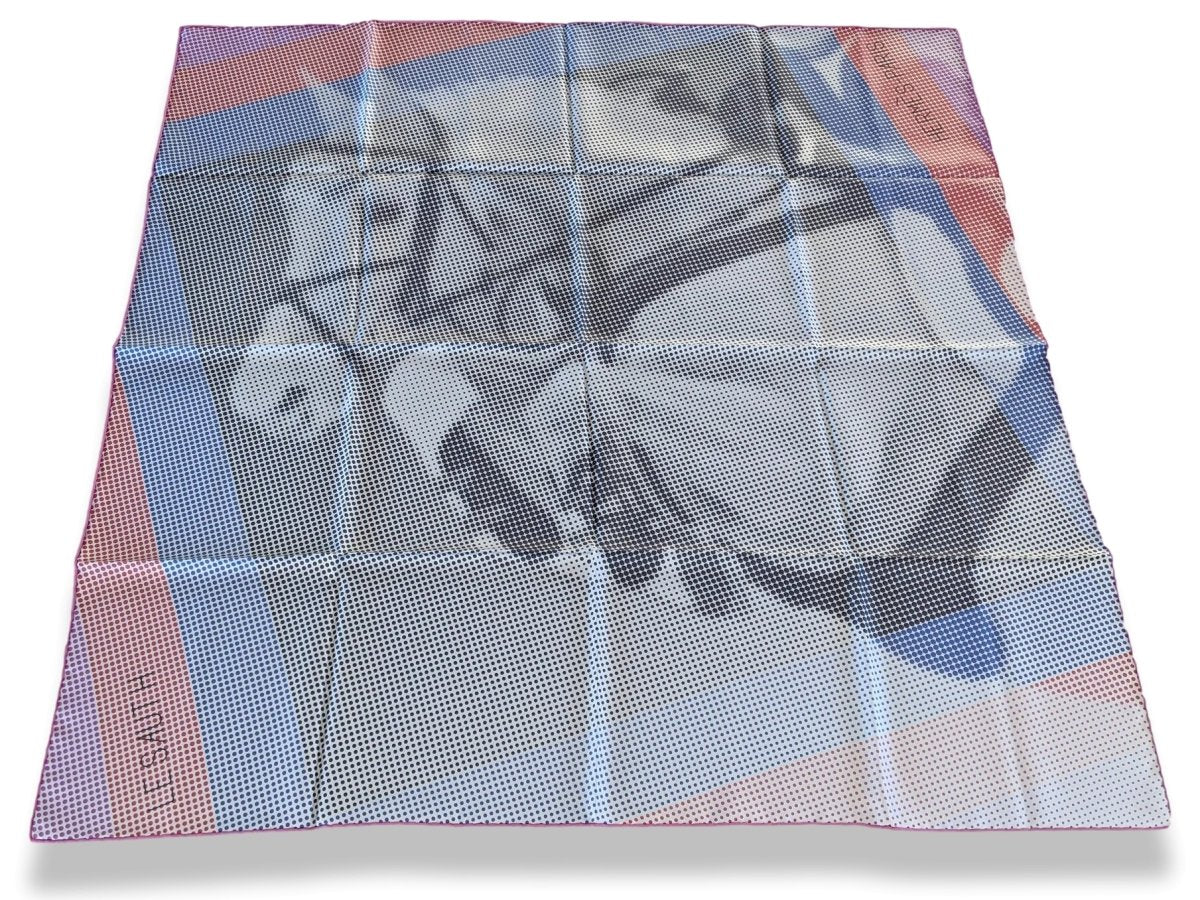 Hermes 2016 Grey/Pink/Blue Pointillism LE SAUT H by Cyrille Diatkine Twill Silk Carre 90, New!