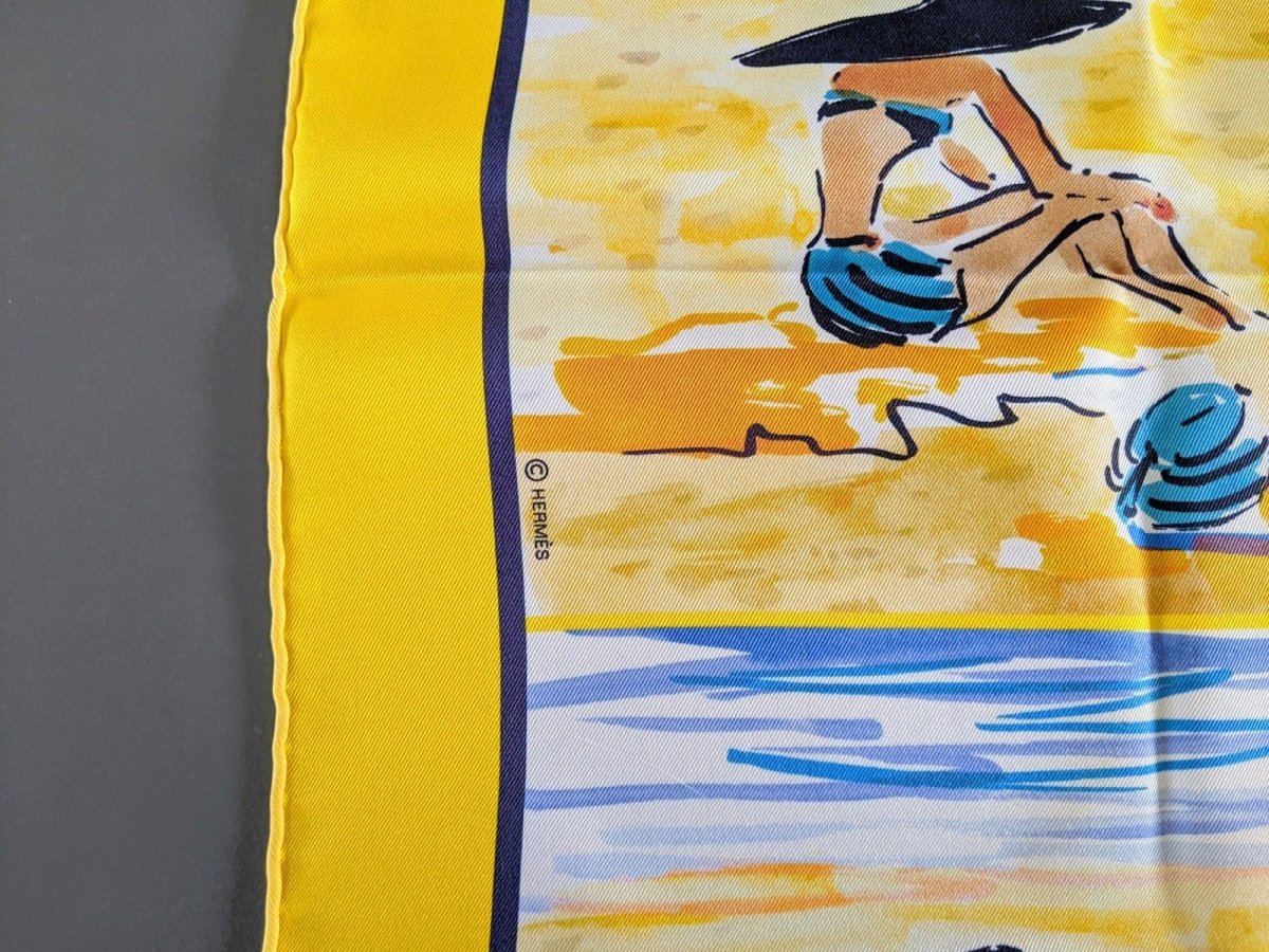 Hermes 2016 Jaune BAIN DE MER by Jean-Louis Clerc Vintage Silk 70 cm - poupishop