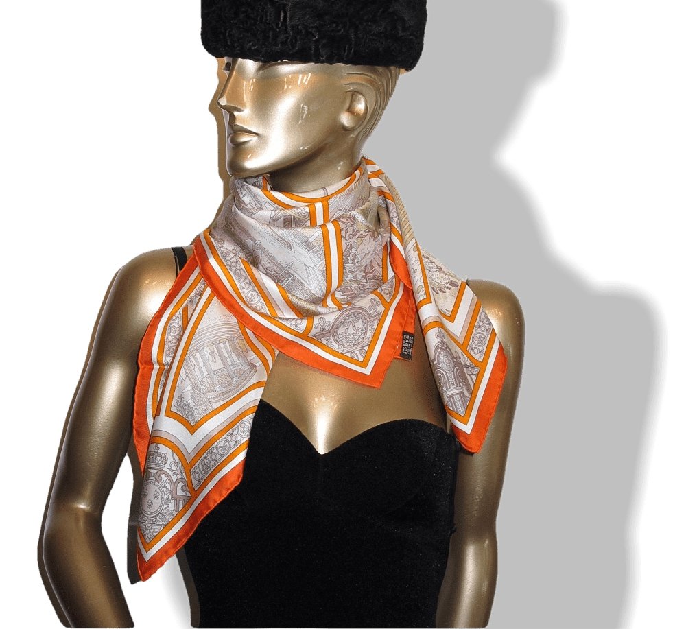 Hermes Flanerie a Versailles by Pierre Marie Twill 90