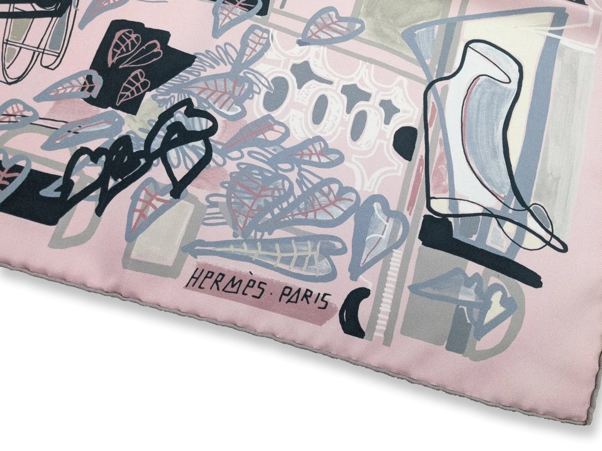 Hermes 2016 Rose/Gris/Noir "Modernisme Tropical" by Filpe Jardim Twil Silk 90, New!