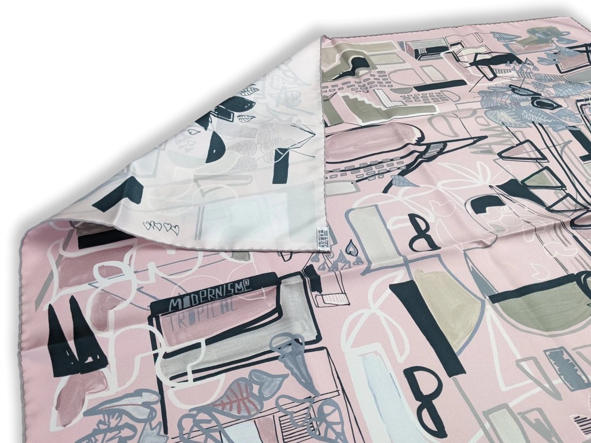 Hermes 2016 Rose/Gris/Noir "Modernisme Tropical" by Filpe Jardim Twil Silk 90, New!