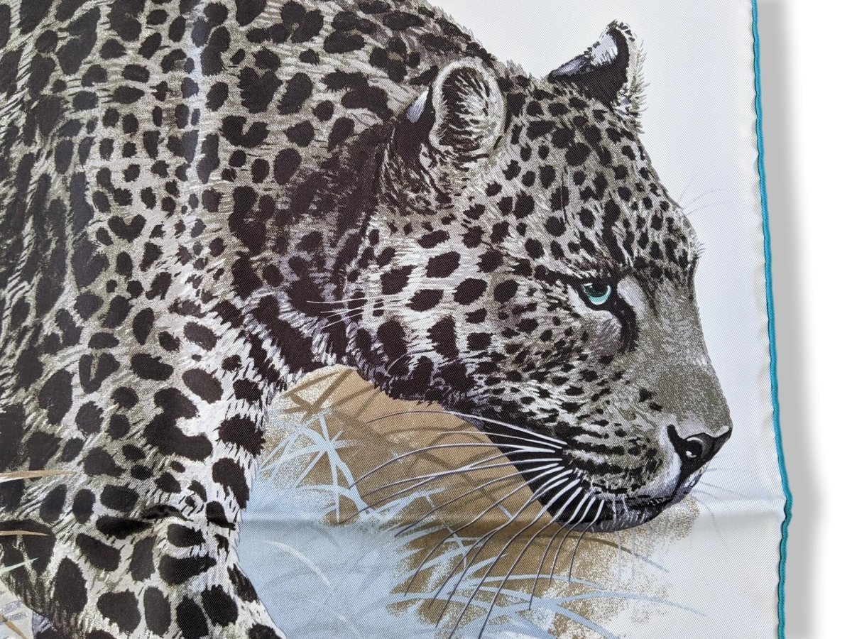 Hermes 2017 Blanc/Anthracite/Vert PANTHERA PARDUS by Robert Dallet Twill 90cm, NWT! - poupishop