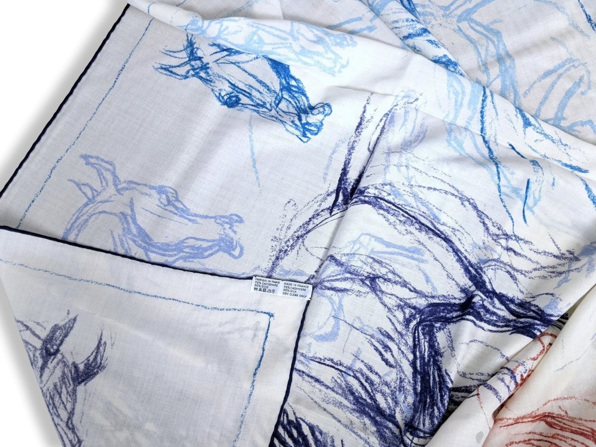 Hermes 2017 Blanc/Bleu/Vert PIROUETTES AU GALOP by Jean-Louis Sauvat Cashmere Shawl 140, New! - poupishop