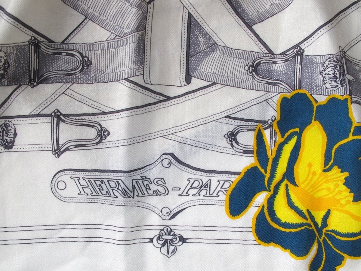 Hermes 2017 cw06 White Yellow Petrole Cavalcadour Fleuri Cashmere Shawl 140, NWT! - poupishop