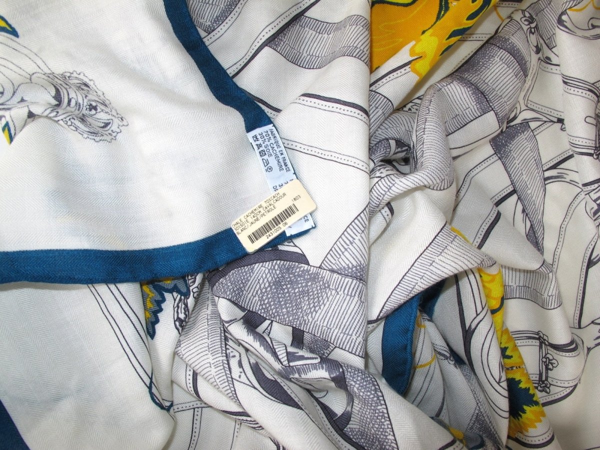 Hermes 2017 cw06 White Yellow Petrole Cavalcadour Fleuri Cashmere Shawl 140, NWT! - poupishop