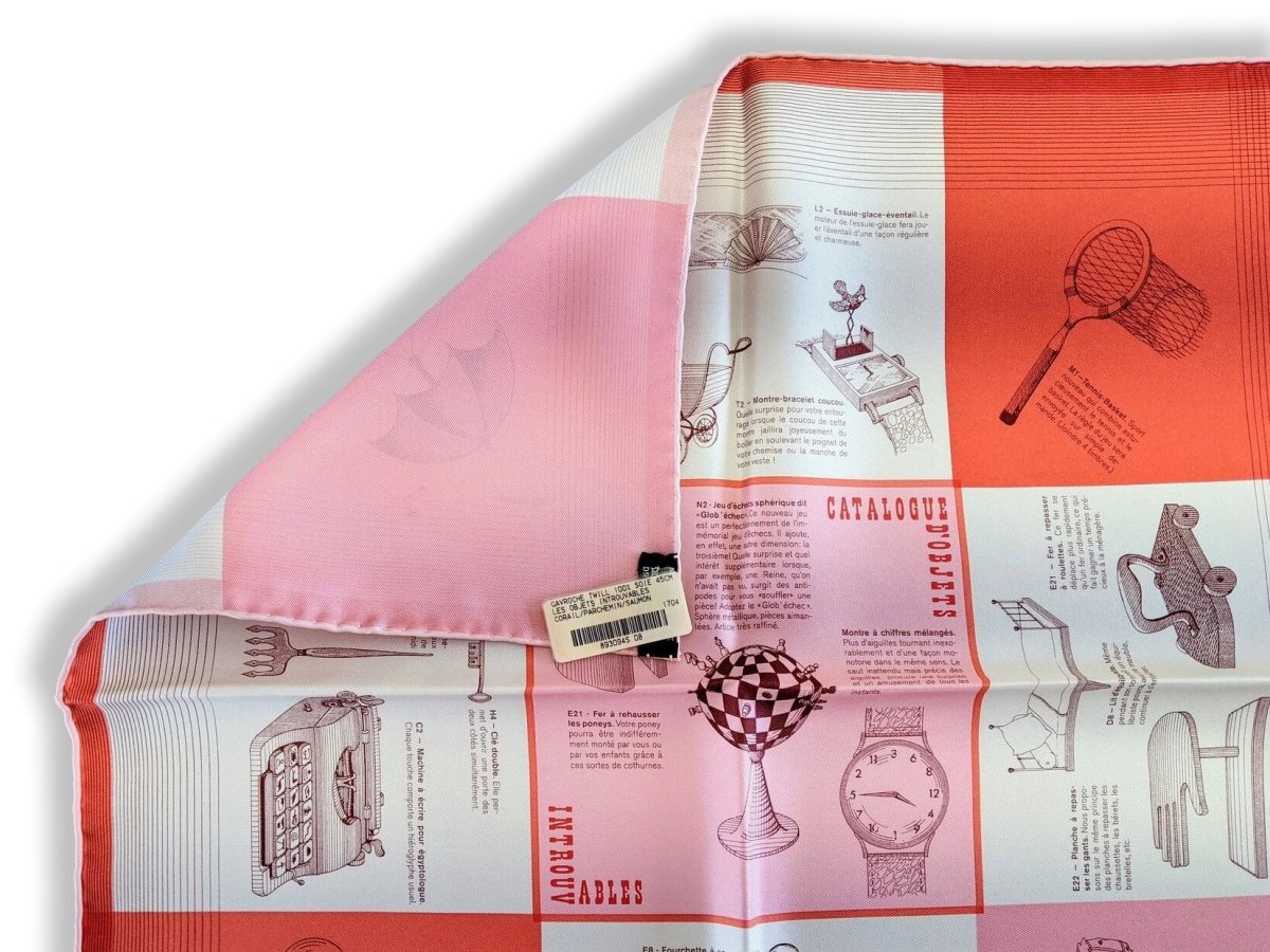 Hermes 2017 cw08 Corail/Parchemin/Saumon LES OBJETS INTROUVABLES Twill Gavroche 45 CM, BNWT! - poupishop