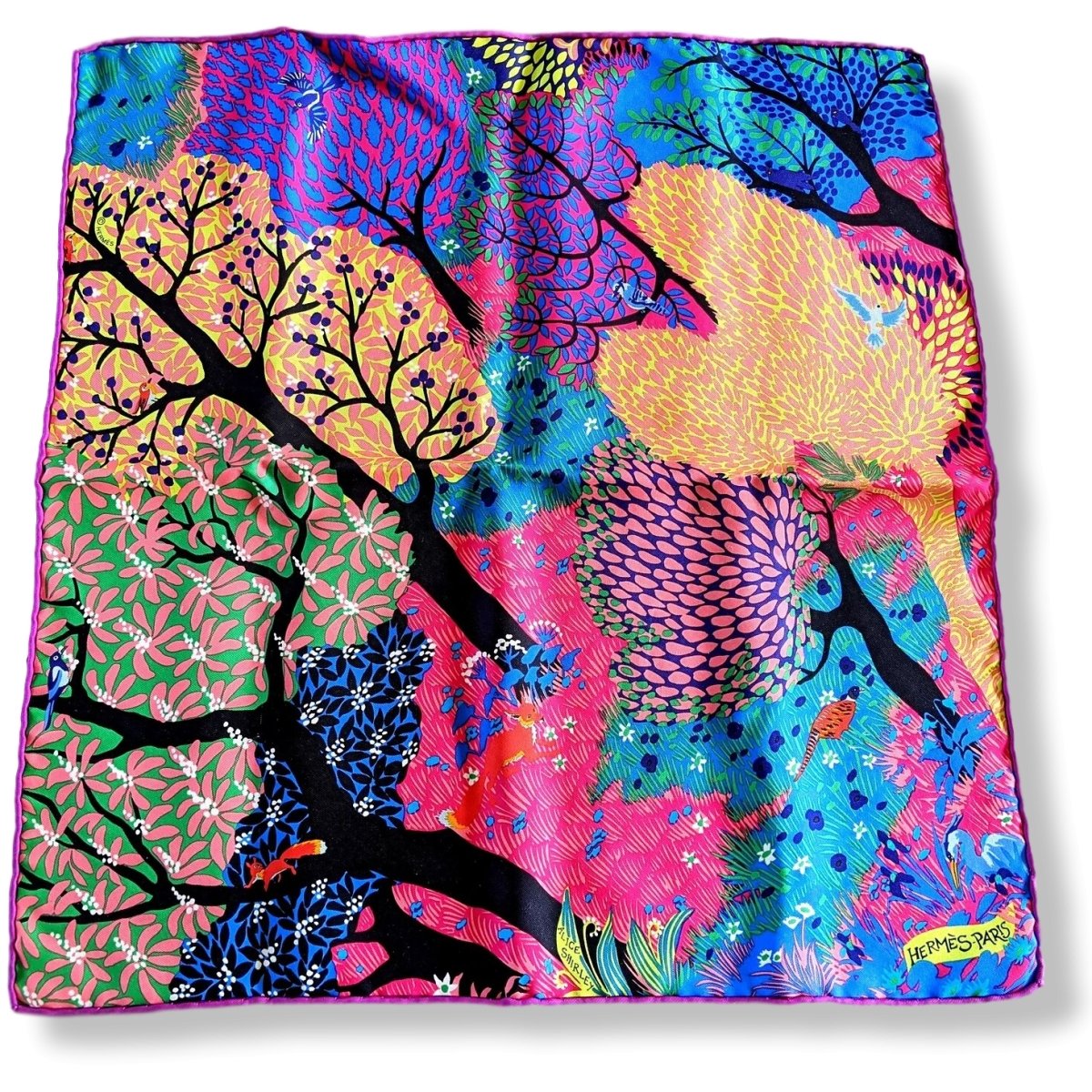 Hermes 2017 Fuchsia Green Pink DANS UN JARDIN ANGLAIS by Alice Shirley Gavroche Carre Scarf 45 CM - poupishop