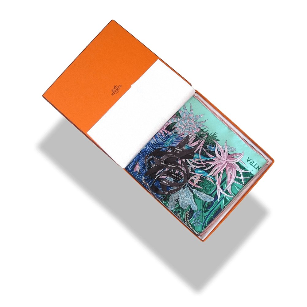 Hermes 2017 Green Turquoise Pink Jardin a Sintra by Annie Faivre Twill 90cm, NIB! - poupishop