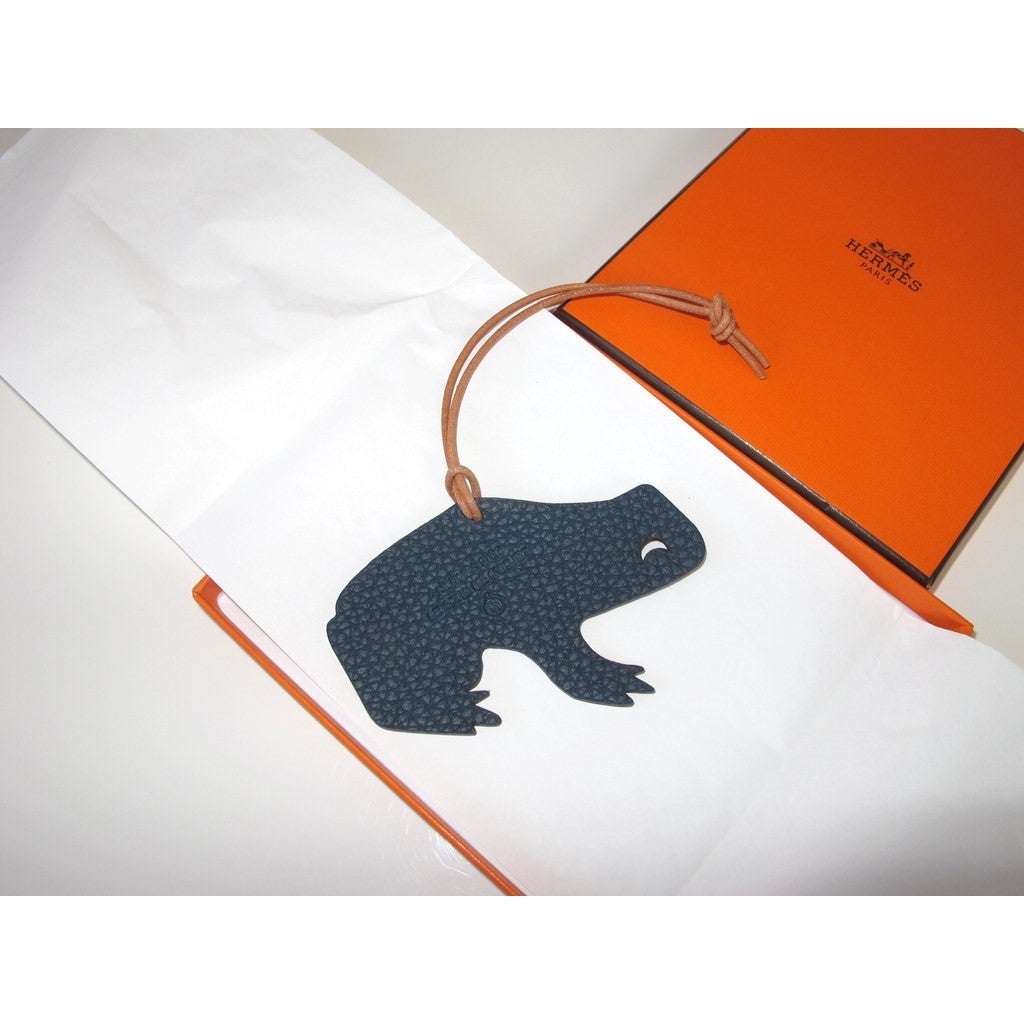 Hermes 2017 Lie de Vin/Dark Duck Frog Petit H Bag Charm GM, NIB! - poupishop