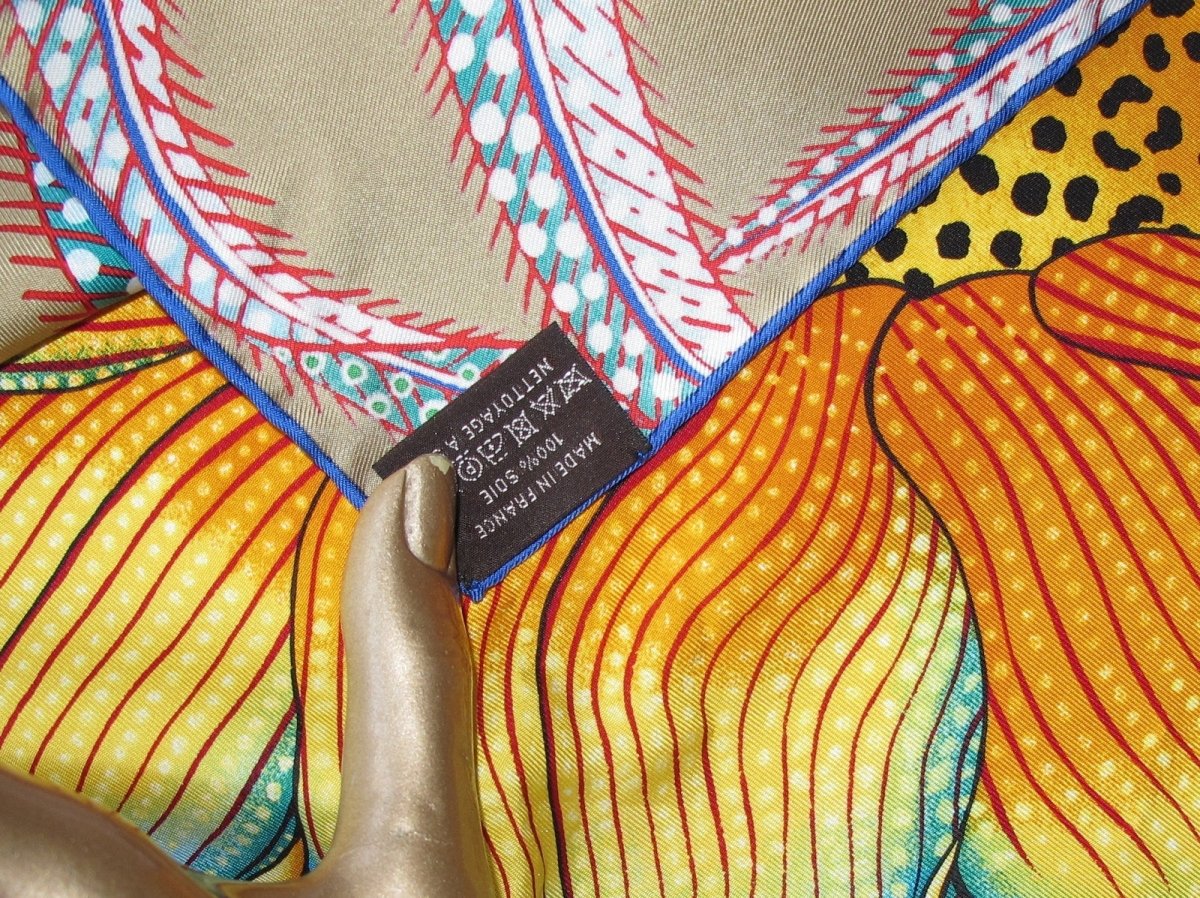 Hermes 2018 Beige Yellow BAOBAB CAT by Ardmore Artists Twill Gavroche 42cm, NIB! - poupishop