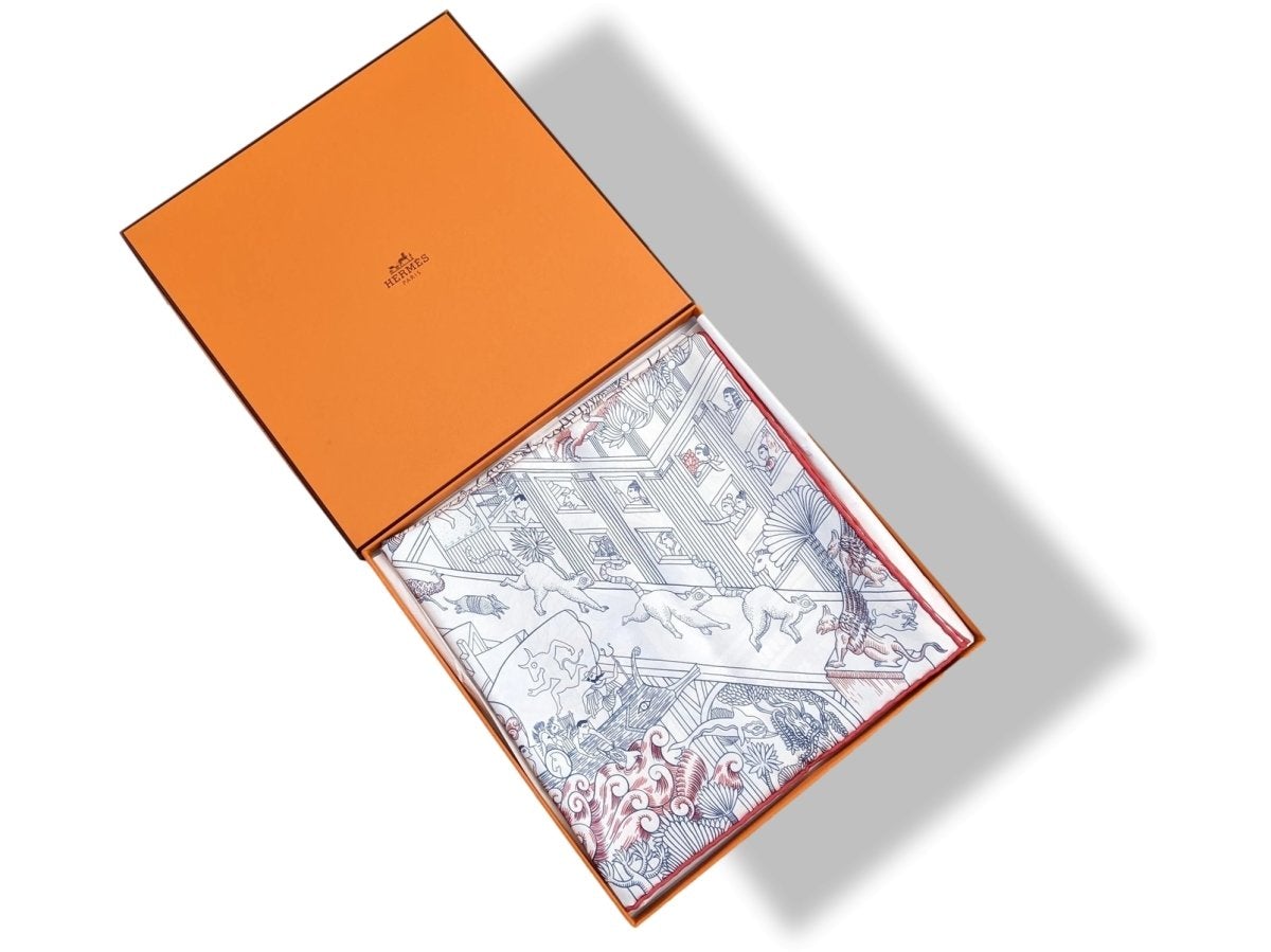 Hermes 2018 Blanc/Bleu Azur/Rouge ANIMAPOLIS by Jan Bajtlik Twill scarf, NIB! - poupishop