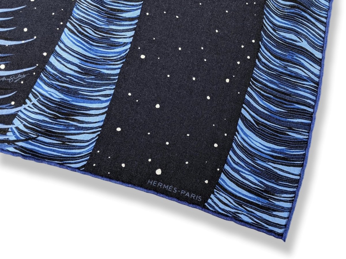 Hermes 2018 Bleu Marine/Azur/Ciel AWOOOOO by Alice Shirley 70% Cashmere/30% Silk Carre H 100 cm, BNWT! - poupishop