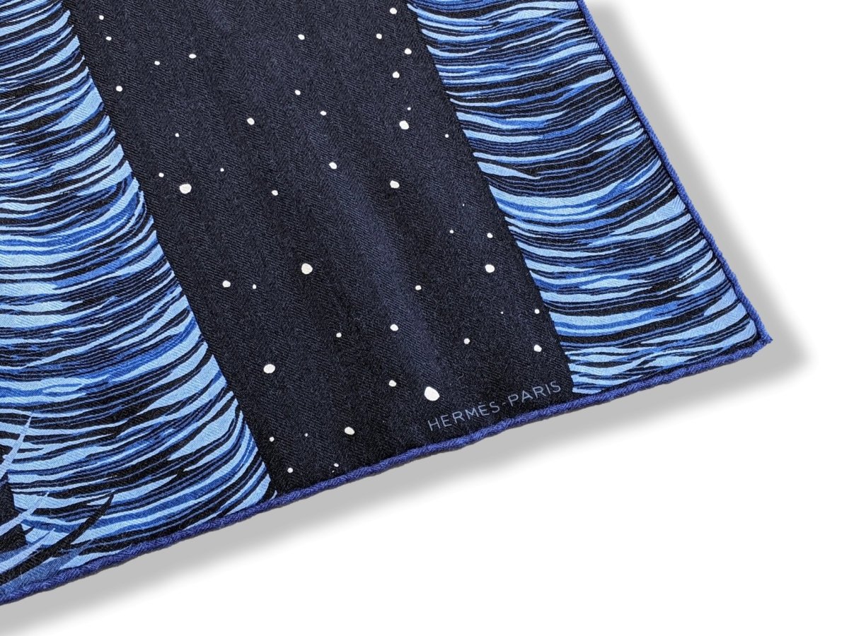 Hermes 2018 Bleu Marine/Azur/Ciel AWOOOOO by Alice Shirley 70% Cashmere/30% Silk Carre H 100 cm, BNWT! - poupishop