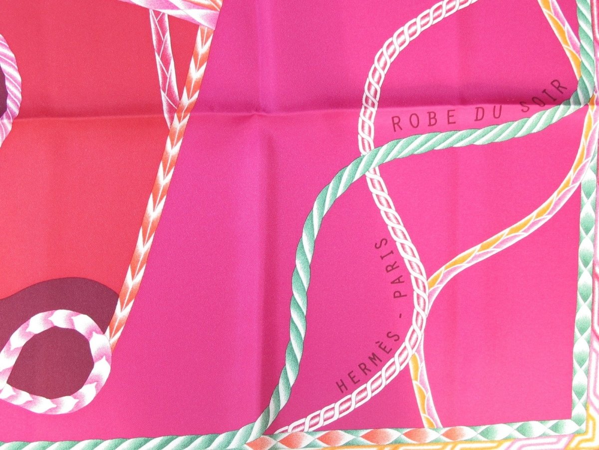Hermes 2018 cw03 Fuchsia Green Framboise Robe du Soir Twill 90cm, NIB! - poupishop