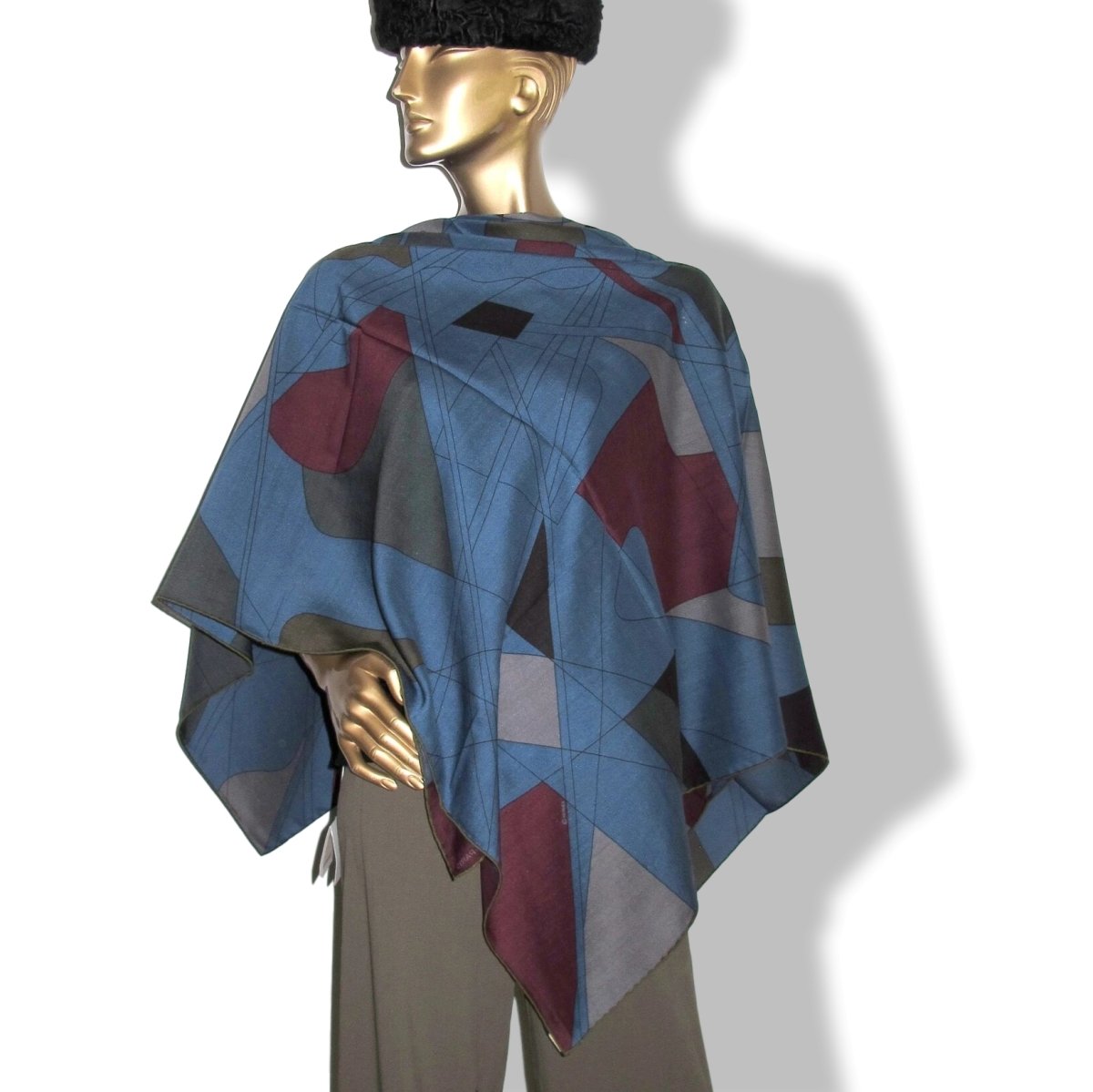 Hermes 2018 Pilot Blue/Wine/Kaki H FORCE CENTRIFUGE by Nigel Peake 70% Wool/30% Silk Shawl 140, BNWT! - poupishop