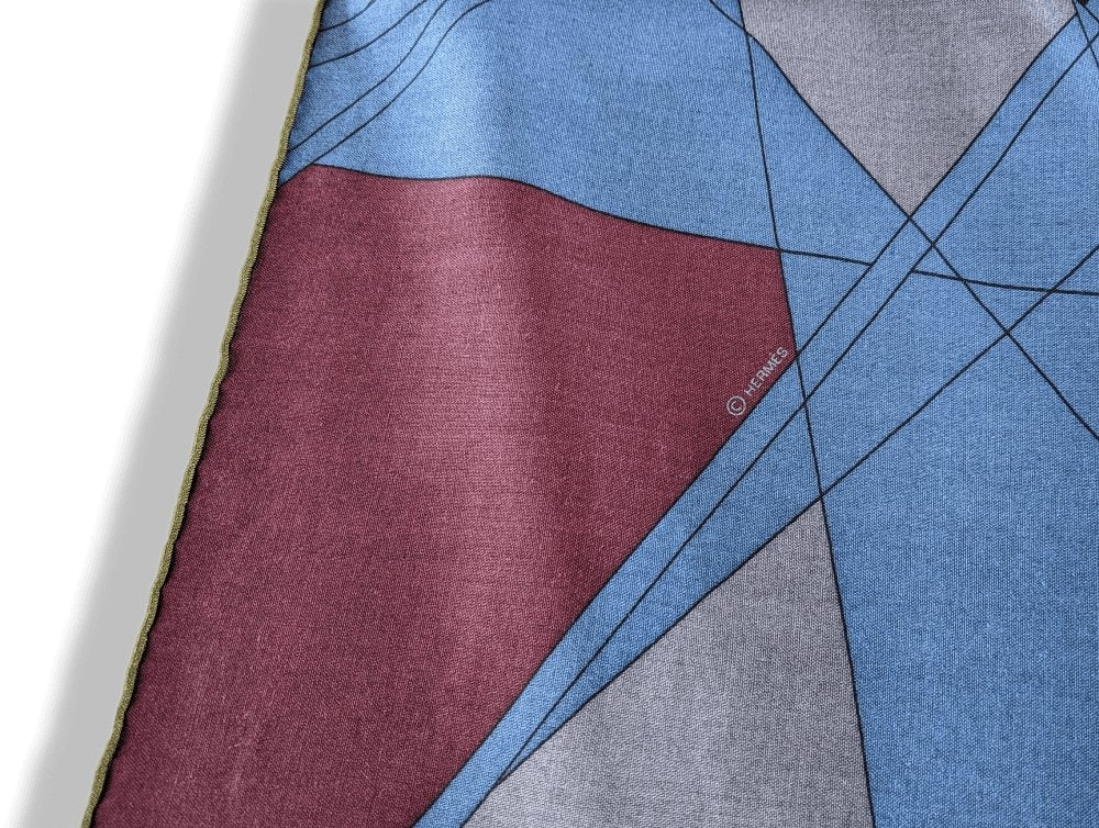 Hermes 2018 Pilot Blue/Wine/Kaki H FORCE CENTRIFUGE by Nigel Peake 70% Wool/30% Silk Shawl 140, BNWT! - poupishop