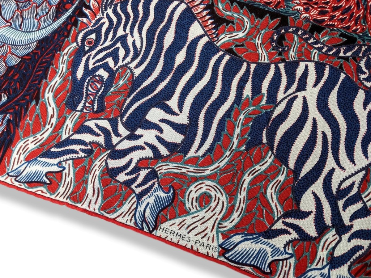 Hermes 2018 Piment/Marine/Blanc SWEET DREAMS Monsters by Jan Bajtlik 70% Wool/30% Silk Carre H 100 cm, BNWT! - poupishop